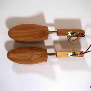 Boot Corral Deluxe Cedar Shoe / Boot Horns Size Medium Shoe Tree Shoe Horn Boots